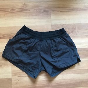 LULULEMON Women’s Short